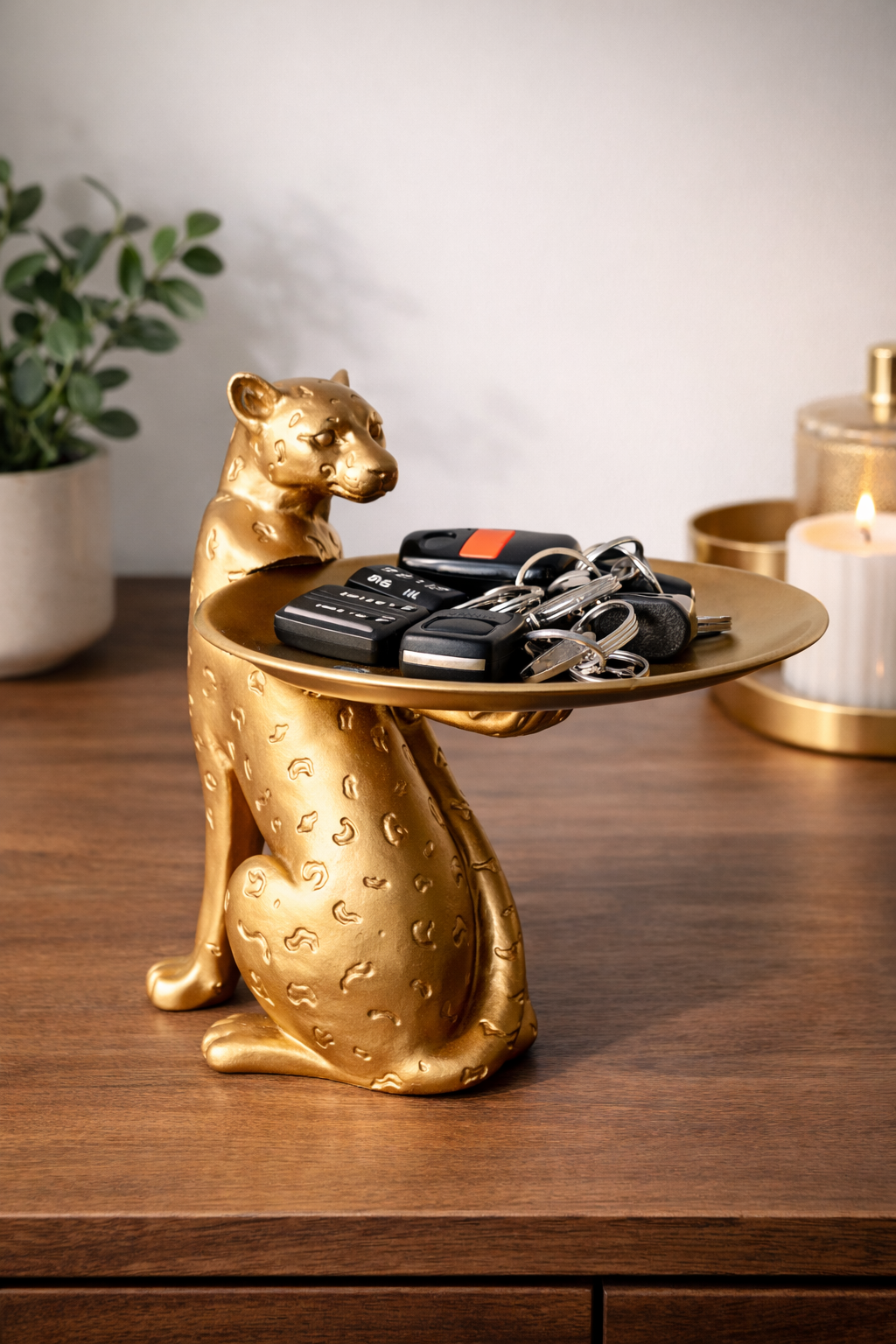 Golden Regent Panther
